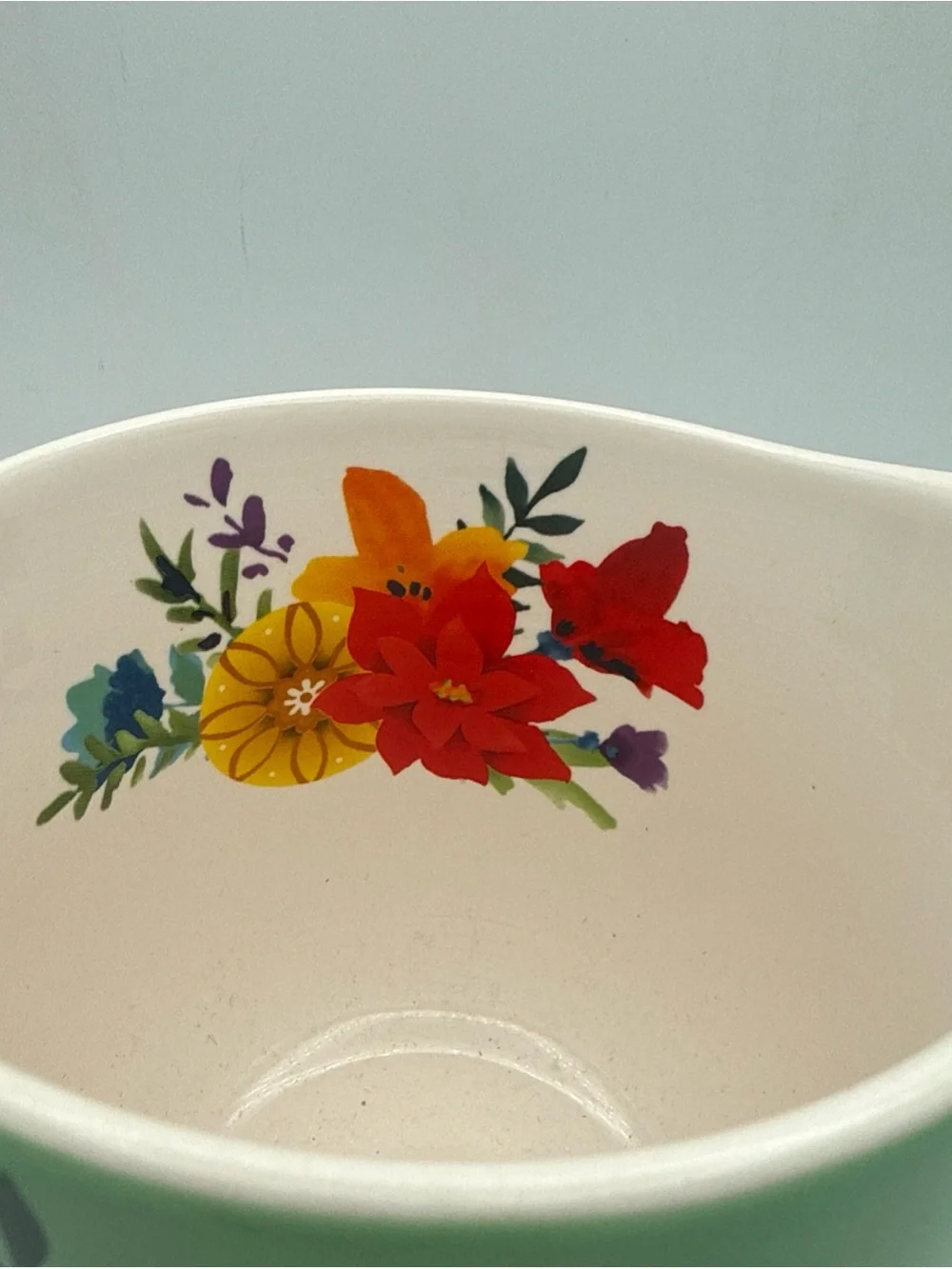 The Pioneer Woman Winter Bouquet 4-Cup Earthenware Measuring Cup